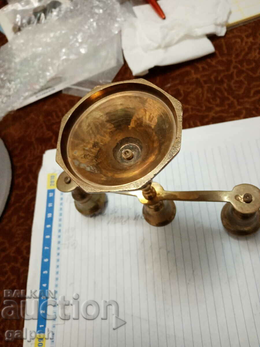 Delivery of CANDLESTICK - THREE Delivery of CANDLESTICK - THREE