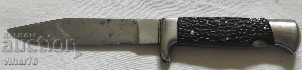 Delivery of Hunting knife Delivery of Hunting knife