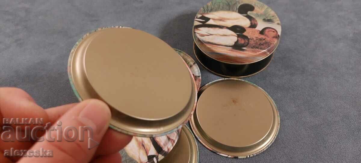 Delivery of Metal cup holders Delivery of Metal cup holders