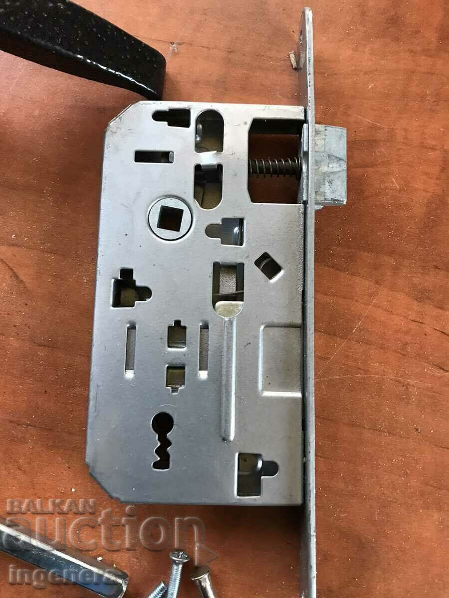 LOCKS AND SHIELDS NEW, HANDLES 7 CM - 6