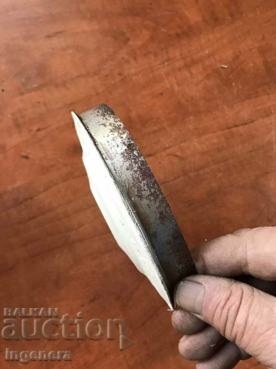 Livrarea PRISA PENTRU CAPAC COȘ METAL