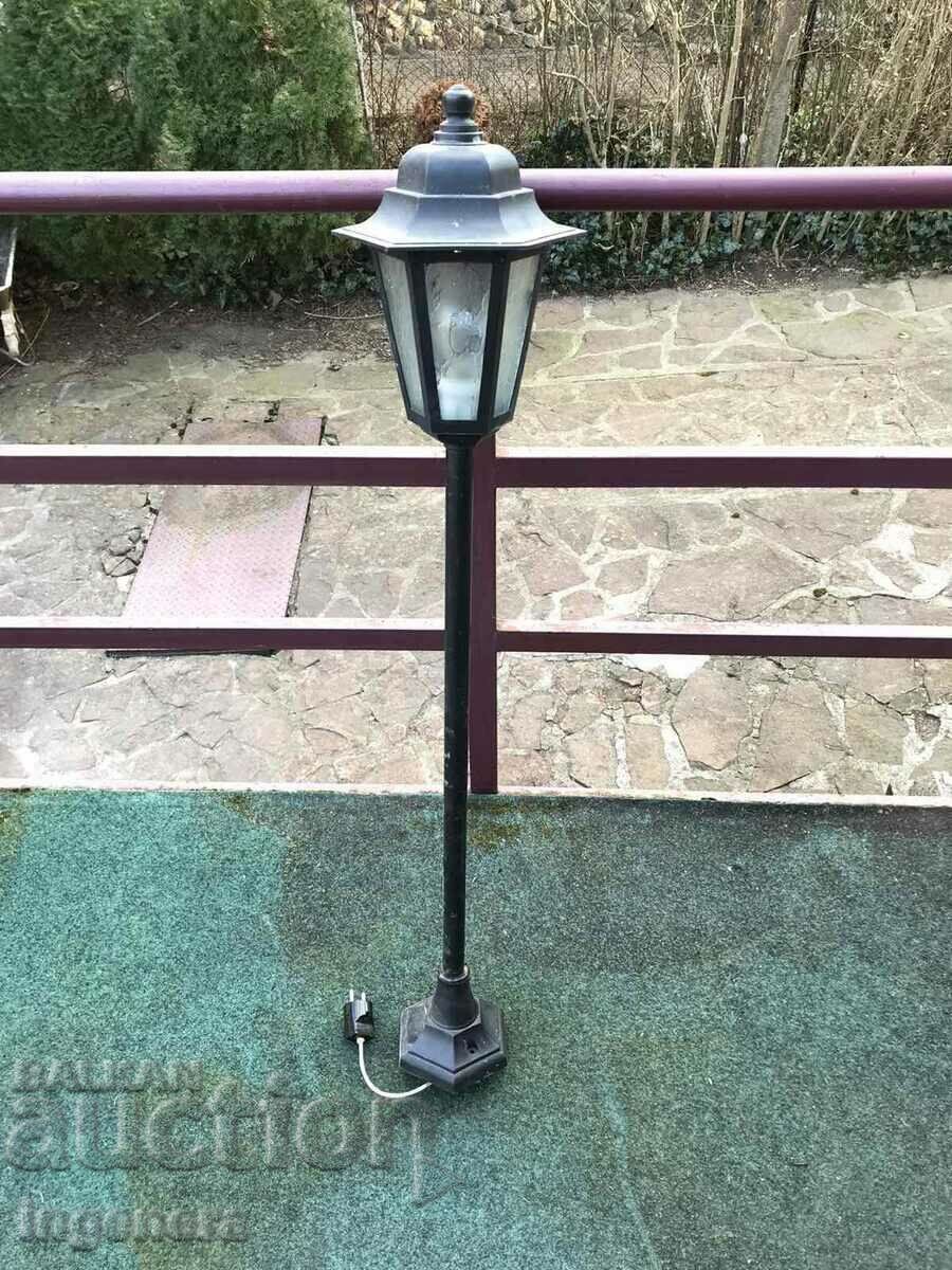 GARDEN LAMP - LANTERN