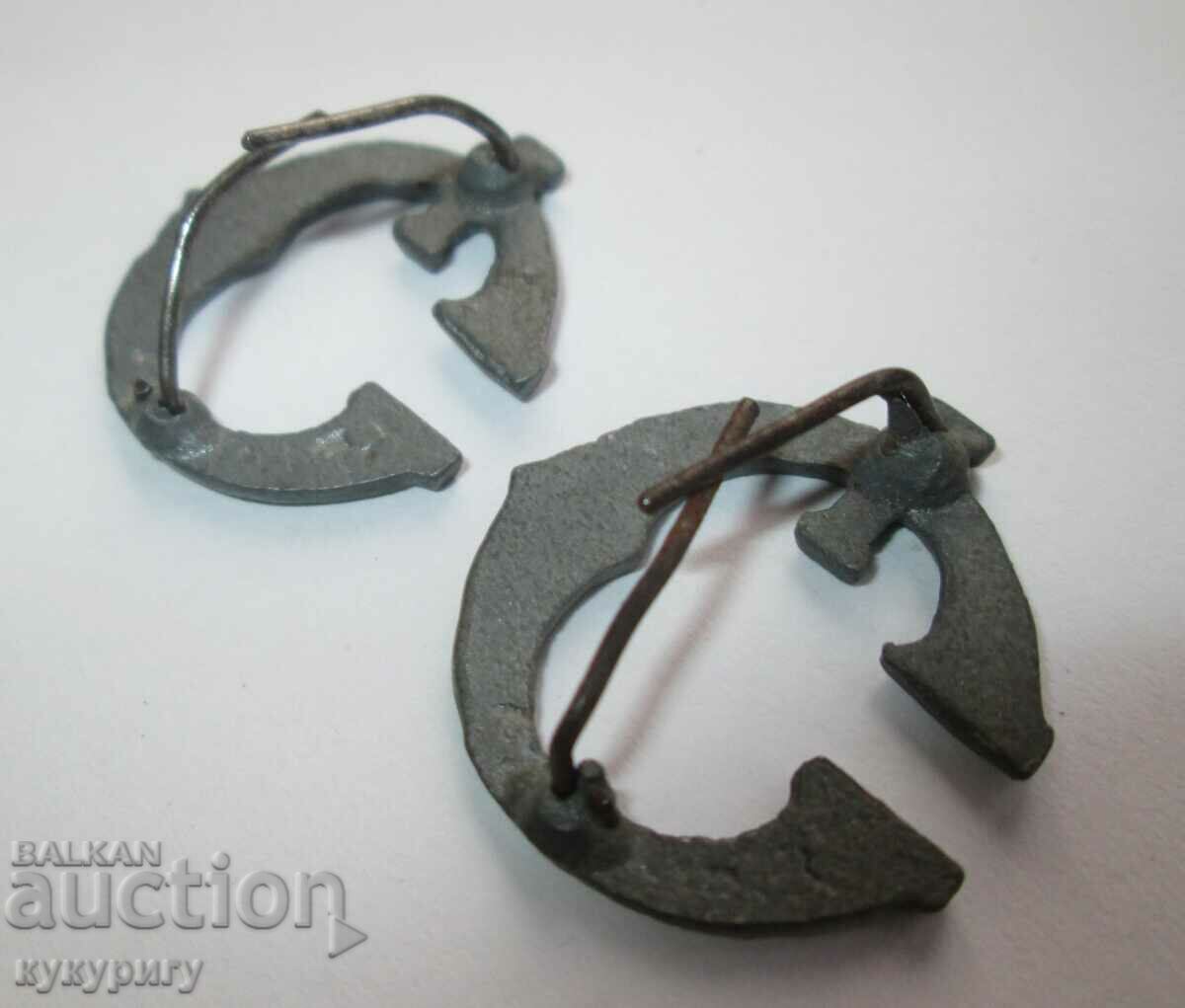 Licitație Vechi însemn regal pentru epoleți și uniformă militară