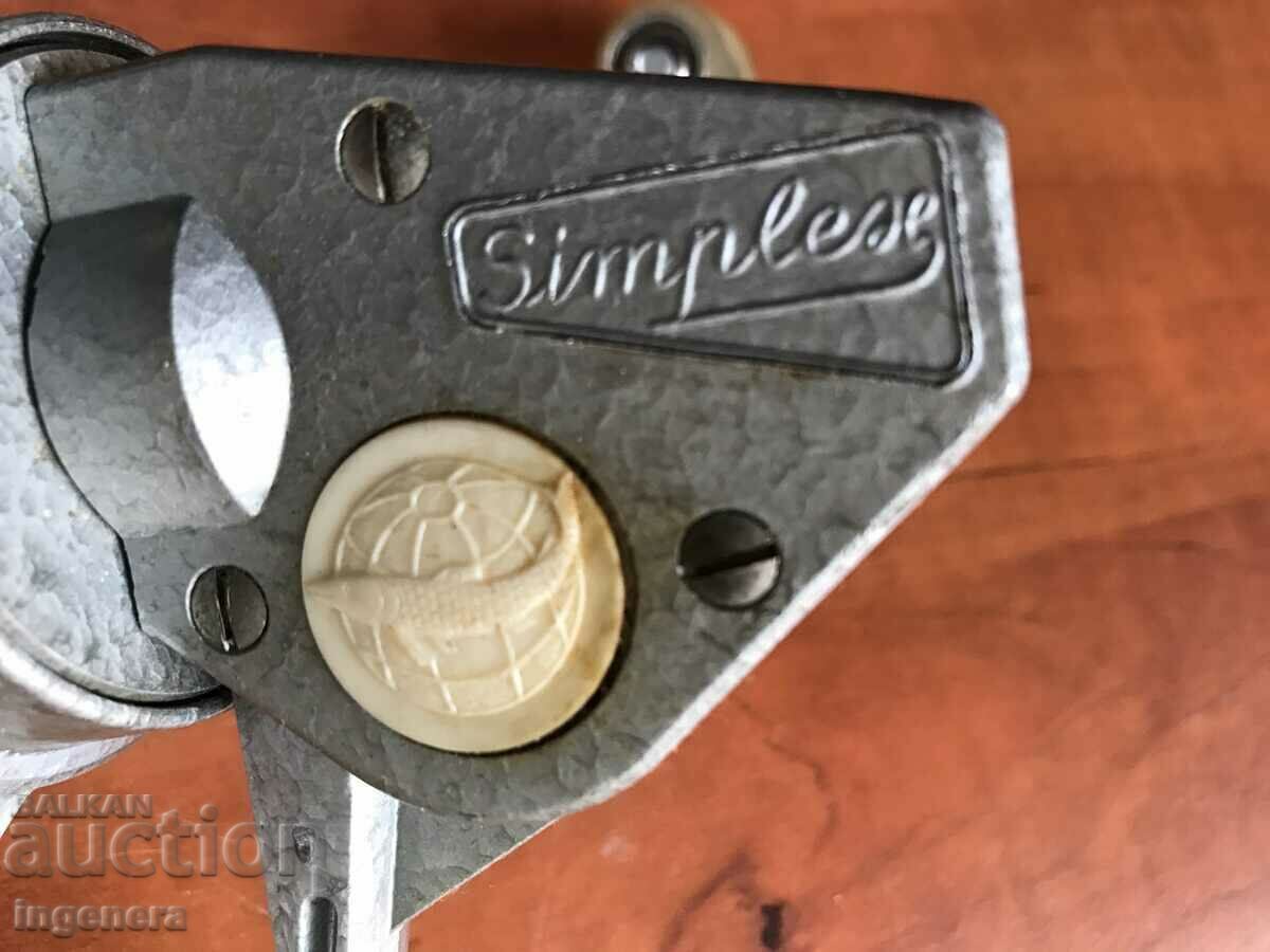 FISHING REEL METAL ANTIQUE COLLECTIBLE - GDR with price 43.00 BGN | € 21.99 FISHING REEL METAL ANTIQUE COLLECTIBLE - GDR with price 43.00 BGN | € 21.99