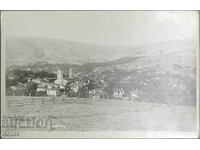 Стара пощенска картичка Копривщица 1930-те църквата