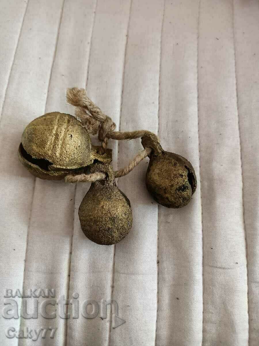 Bells, nuts 3 pieces with price 17.00 BGN | € 8.69