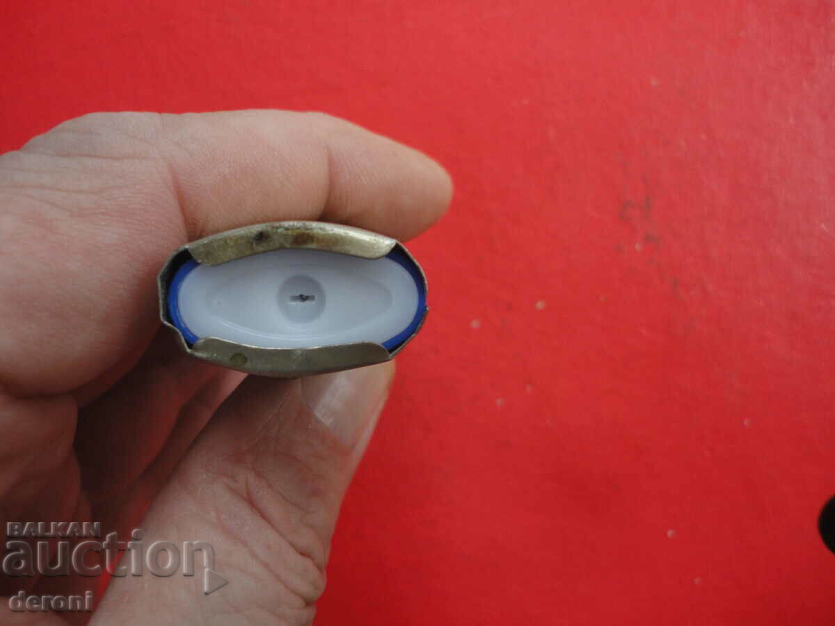 Auction  Amazing metal lighter holder with stones 2