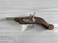 Decorative flint gun. #3570