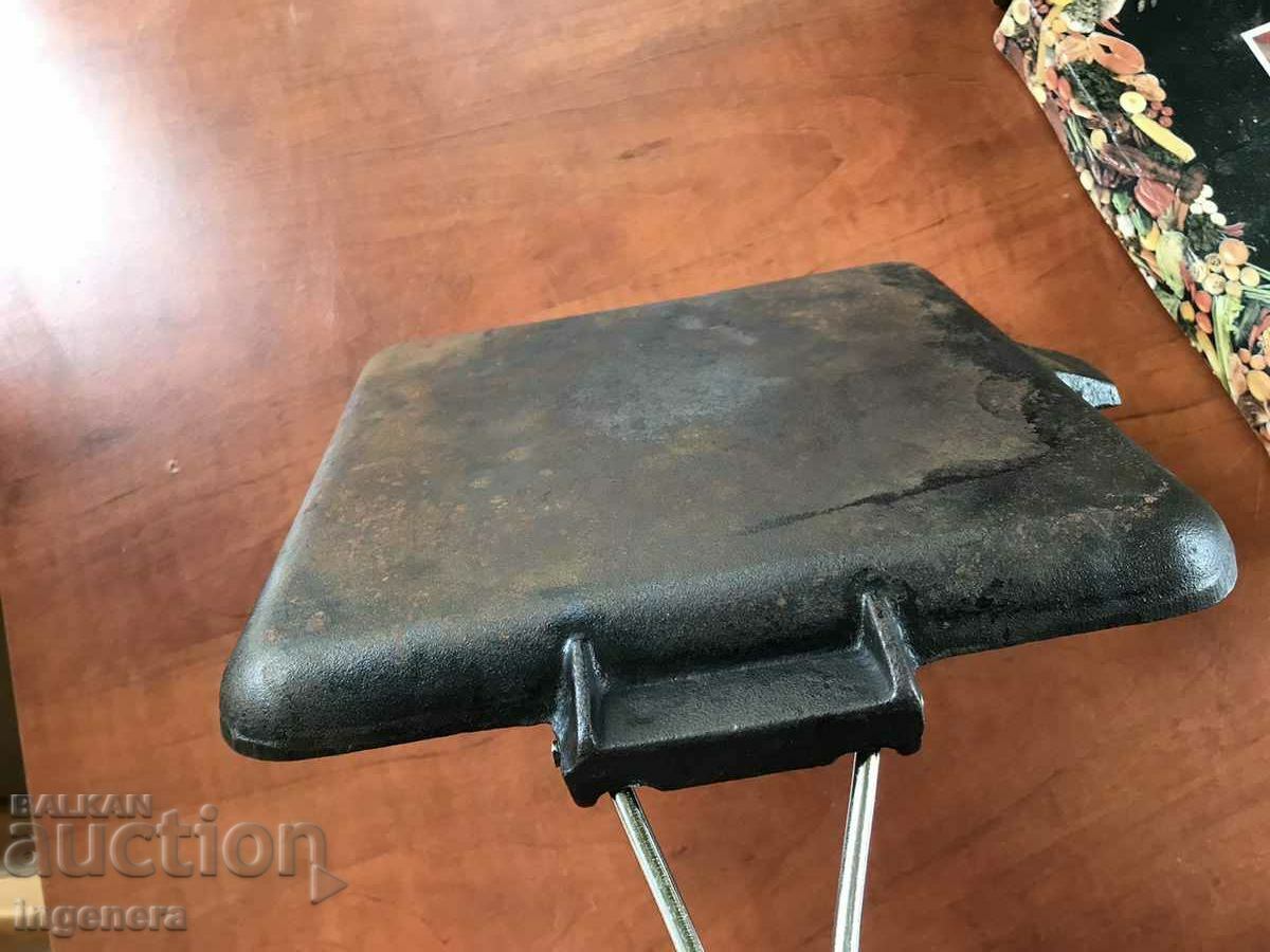 ΓΚΡΙΛ ΓΚΡΙΛ ΤΗΓΑΝΙ ΜΑΝΤΕΜΕΝΟ - 5 ΓΚΡΙΛ ΓΚΡΙΛ ΤΗΓΑΝΙ ΜΑΝΤΕΜΕΝΟ - 5