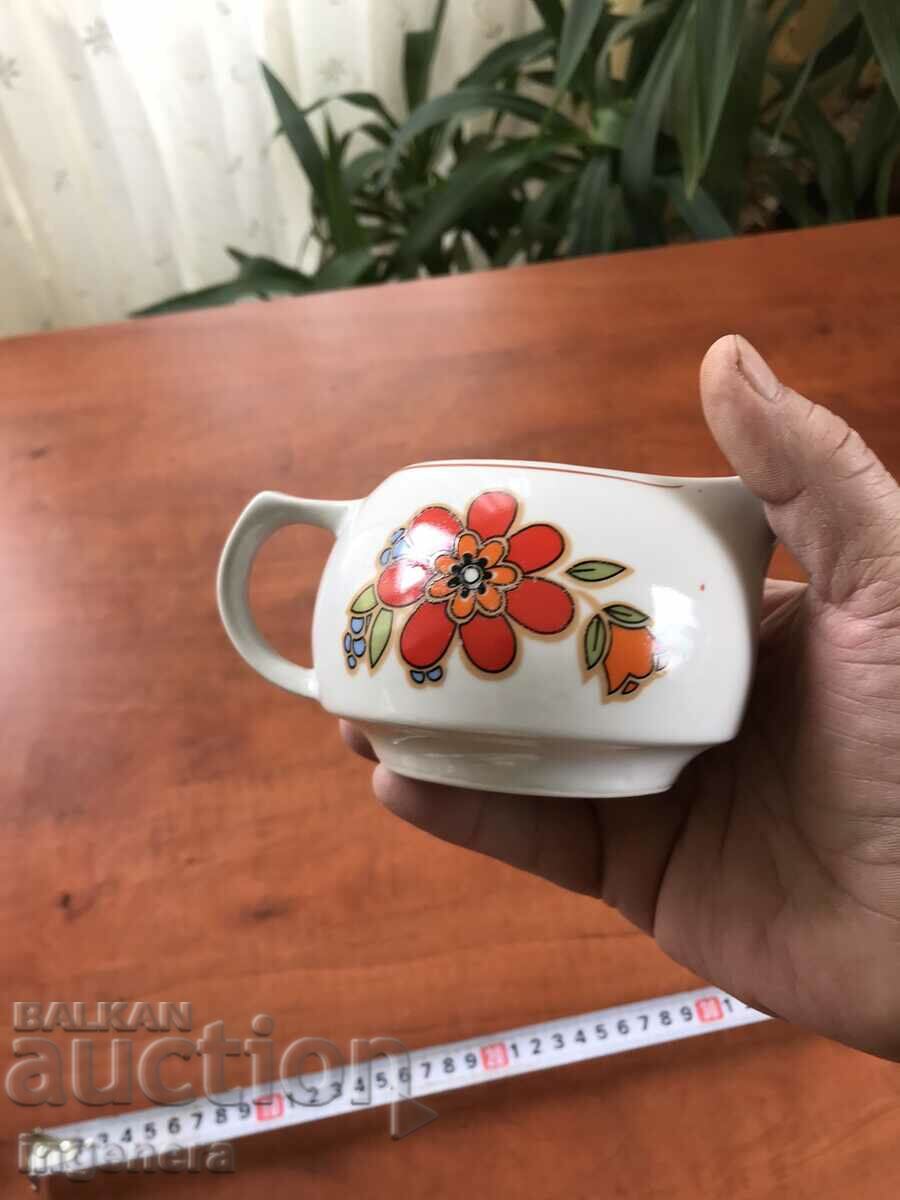 Auction PORCELAIN JUG FOR MILK BULGARIA Auction PORCELAIN JUG FOR MILK BULGARIA