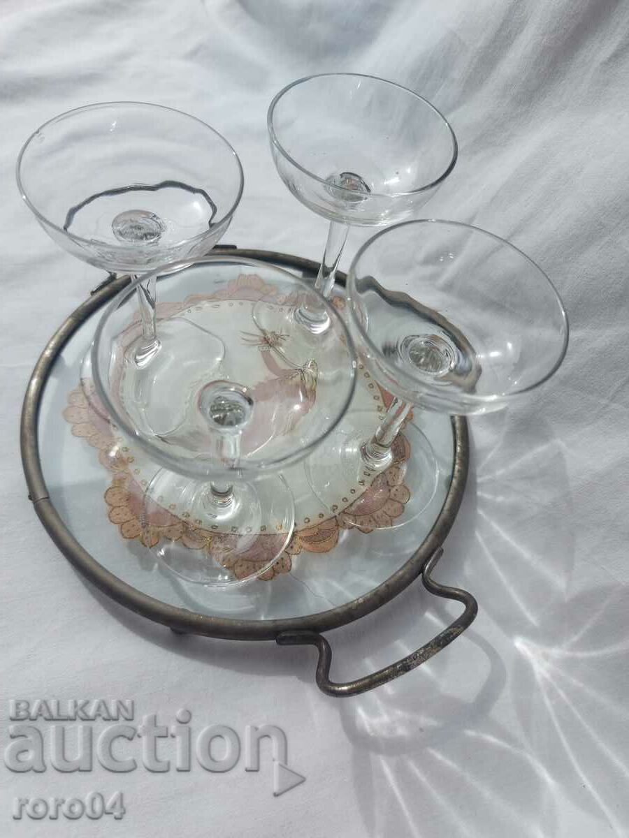 TRAY - GLASSES - KINGDOM OF BULGARIA with price 58.50 BGN | € 29.91 TRAY - GLASSES - KINGDOM OF BULGARIA with price 58.50 BGN | € 29.91