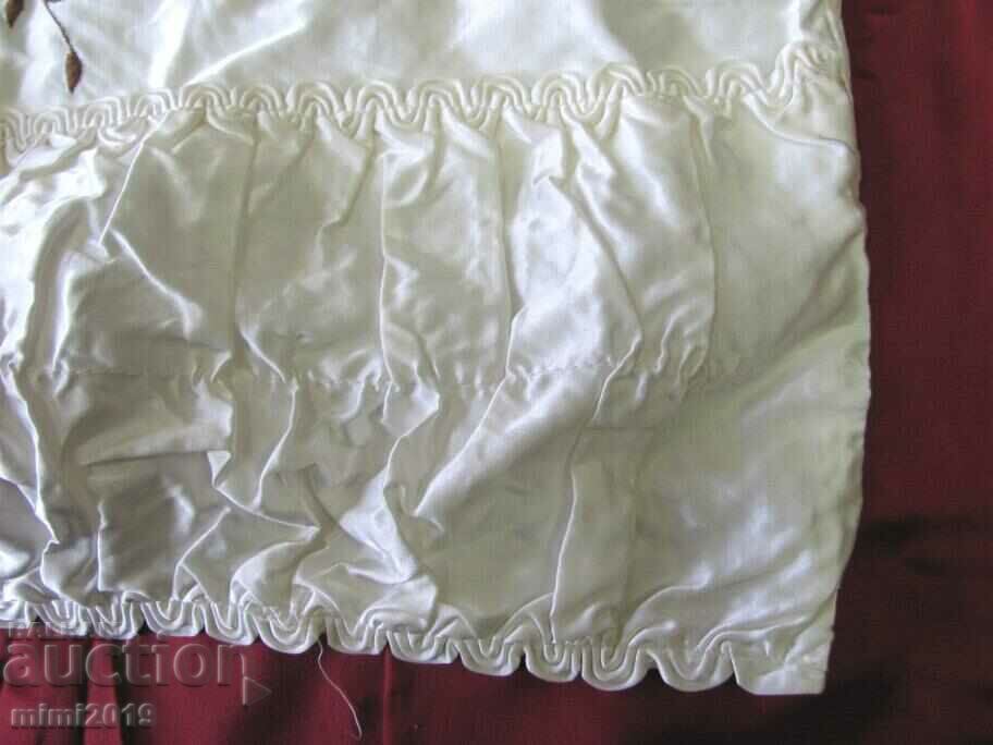 Auction  Decorative cushion cover with embroidery