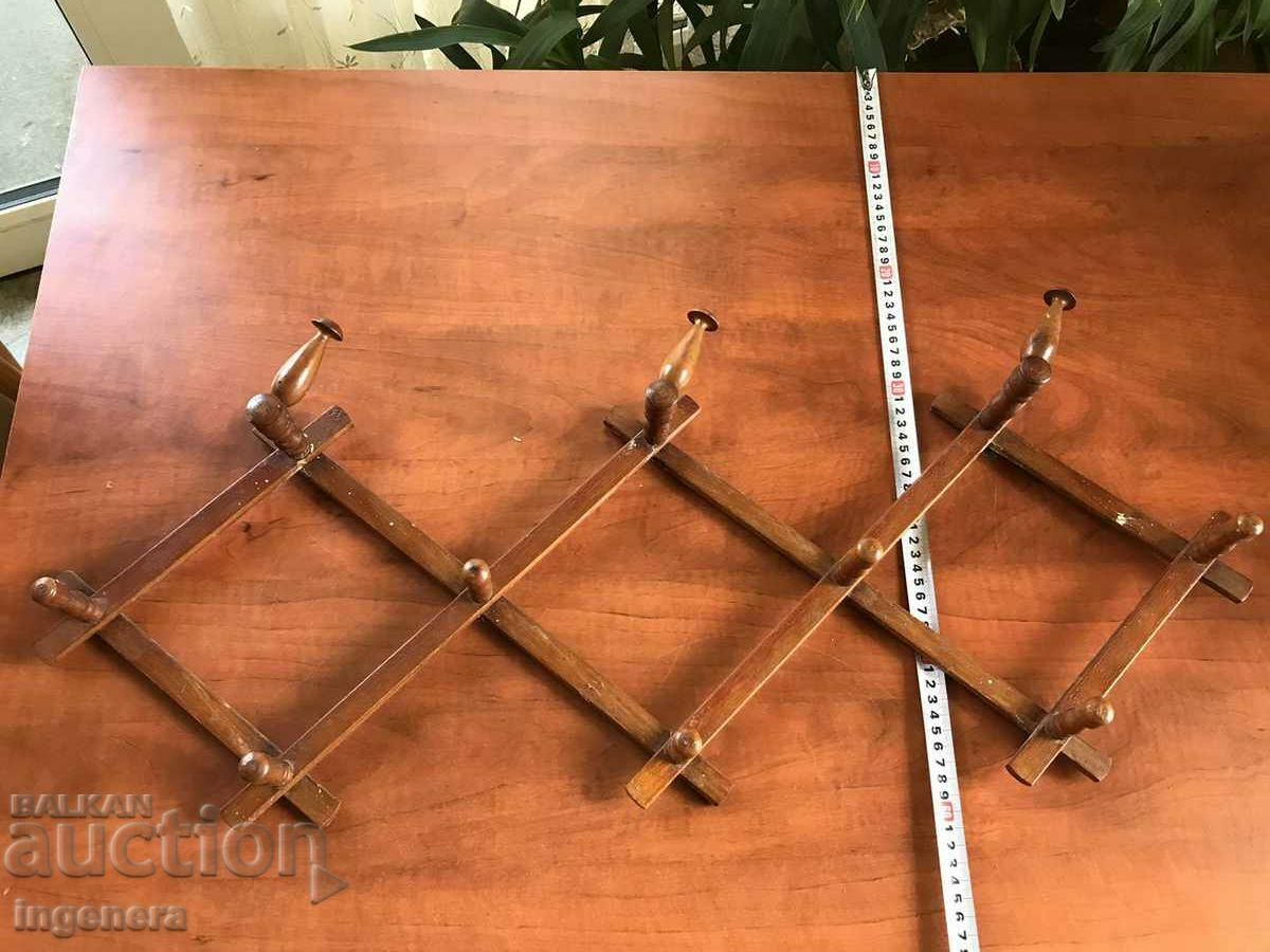 Umeraș Umeraș LEMN PERETE EXTENSIBIL cu preț 32.00 BGN | € 16.36 Umeraș Umeraș LEMN PERETE EXTENSIBIL cu preț 32.00 BGN | € 16.36