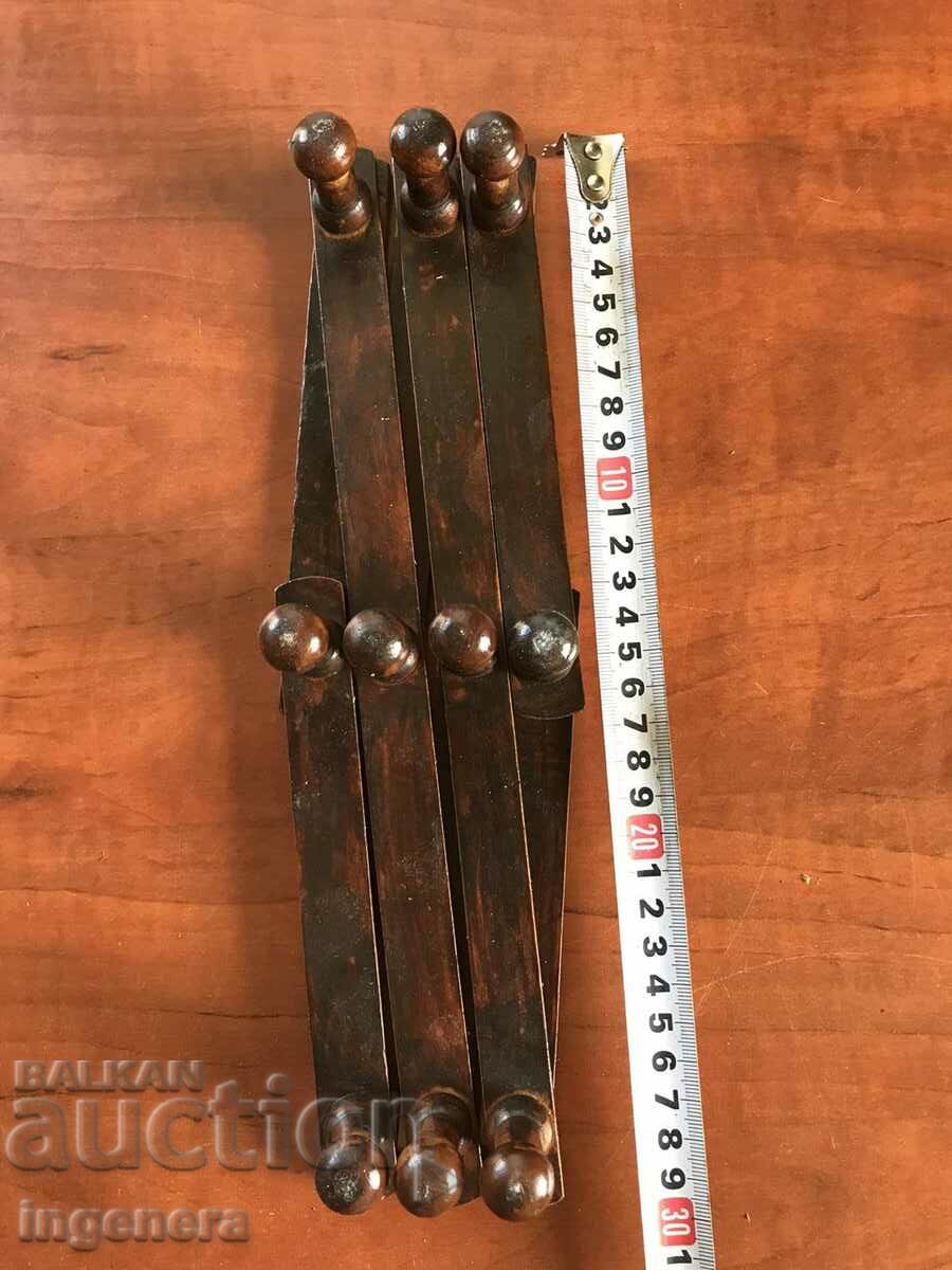 Auction HANGER HANGER WOOD EXTENDABLE WALL Auction HANGER HANGER WOOD EXTENDABLE WALL