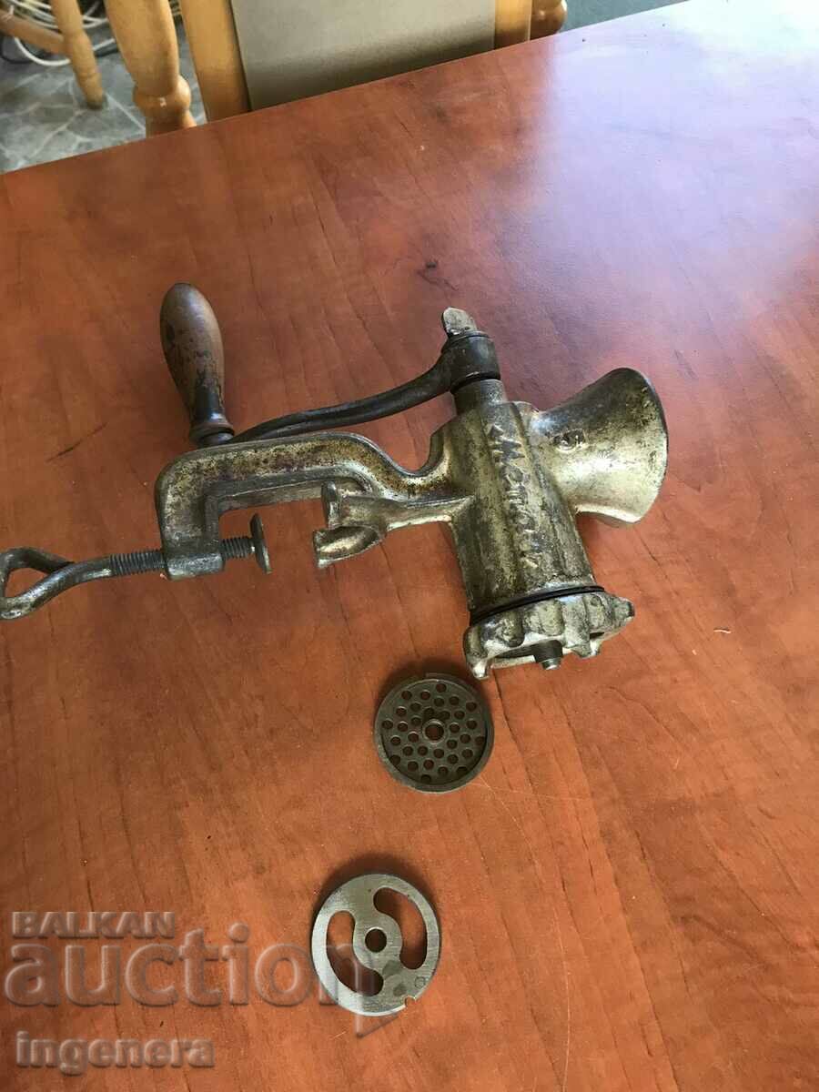 Delivery of MEAT GRINDER TOMATO METAL OLD Delivery of MEAT GRINDER TOMATO METAL OLD