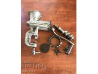 MEAT GRINDER TOMATO METAL OLD FROM SOCA