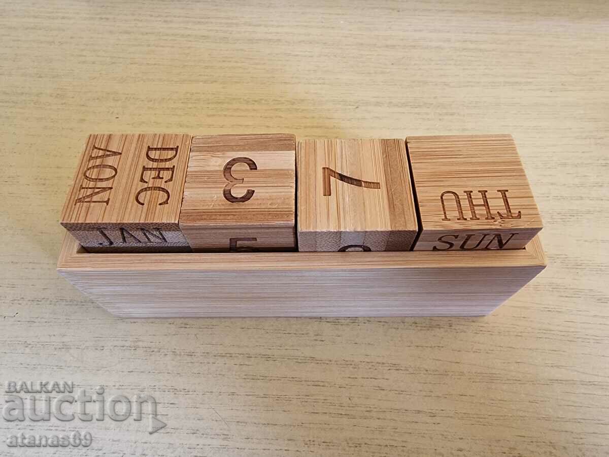 Perpetual calendar - bamboo with price 19.99 BGN | € 10.22 Perpetual calendar - bamboo with price 19.99 BGN | € 10.22