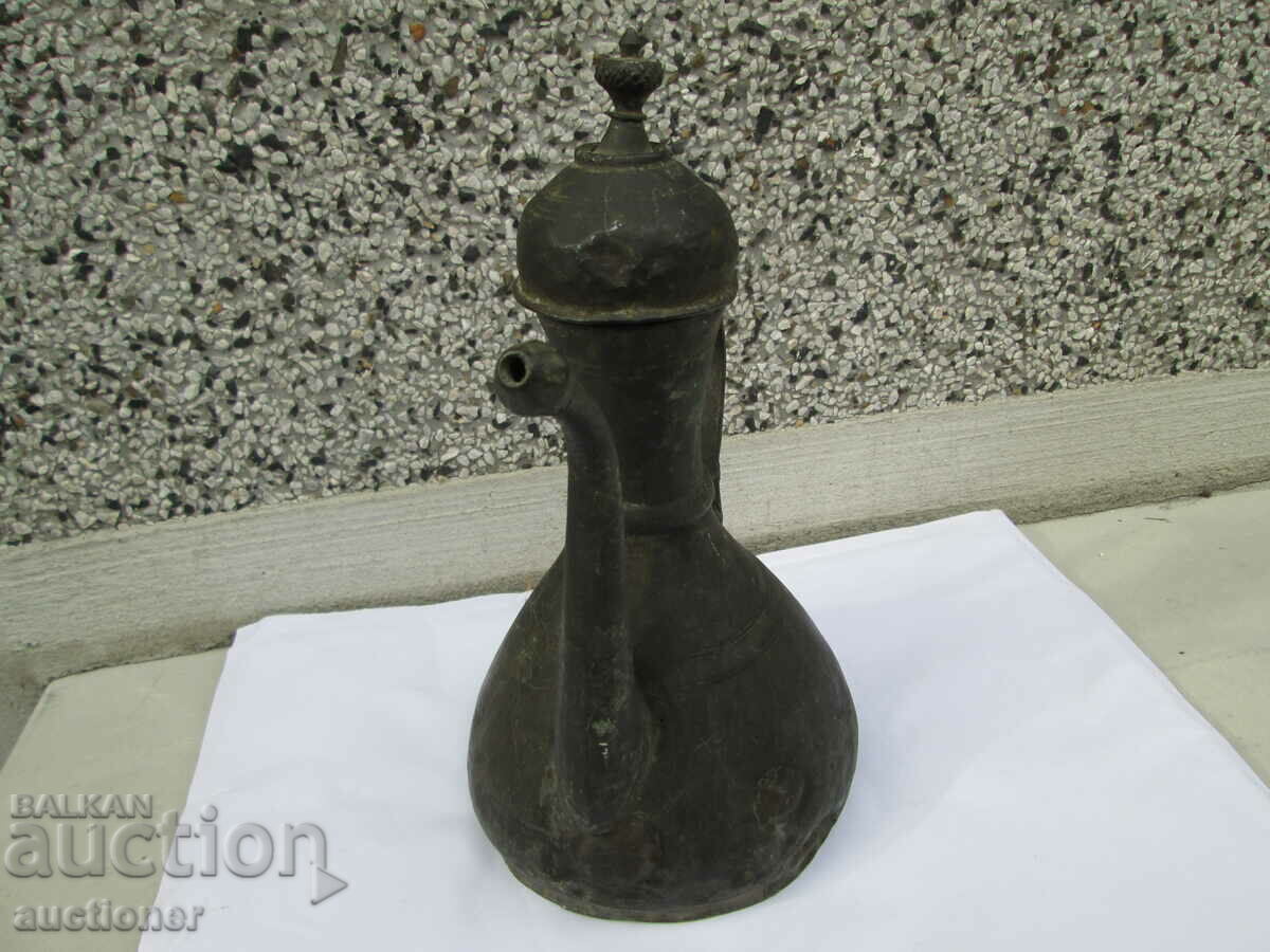 OLD OTTOMAN COPPER POT with price 150.00 BGN | € 76.69 OLD OTTOMAN COPPER POT with price 150.00 BGN | € 76.69