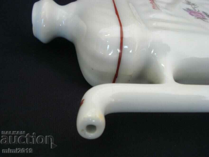 Old porcelain hutch with price 28.50 BGN | € 14.57 Old porcelain hutch with price 28.50 BGN | € 14.57