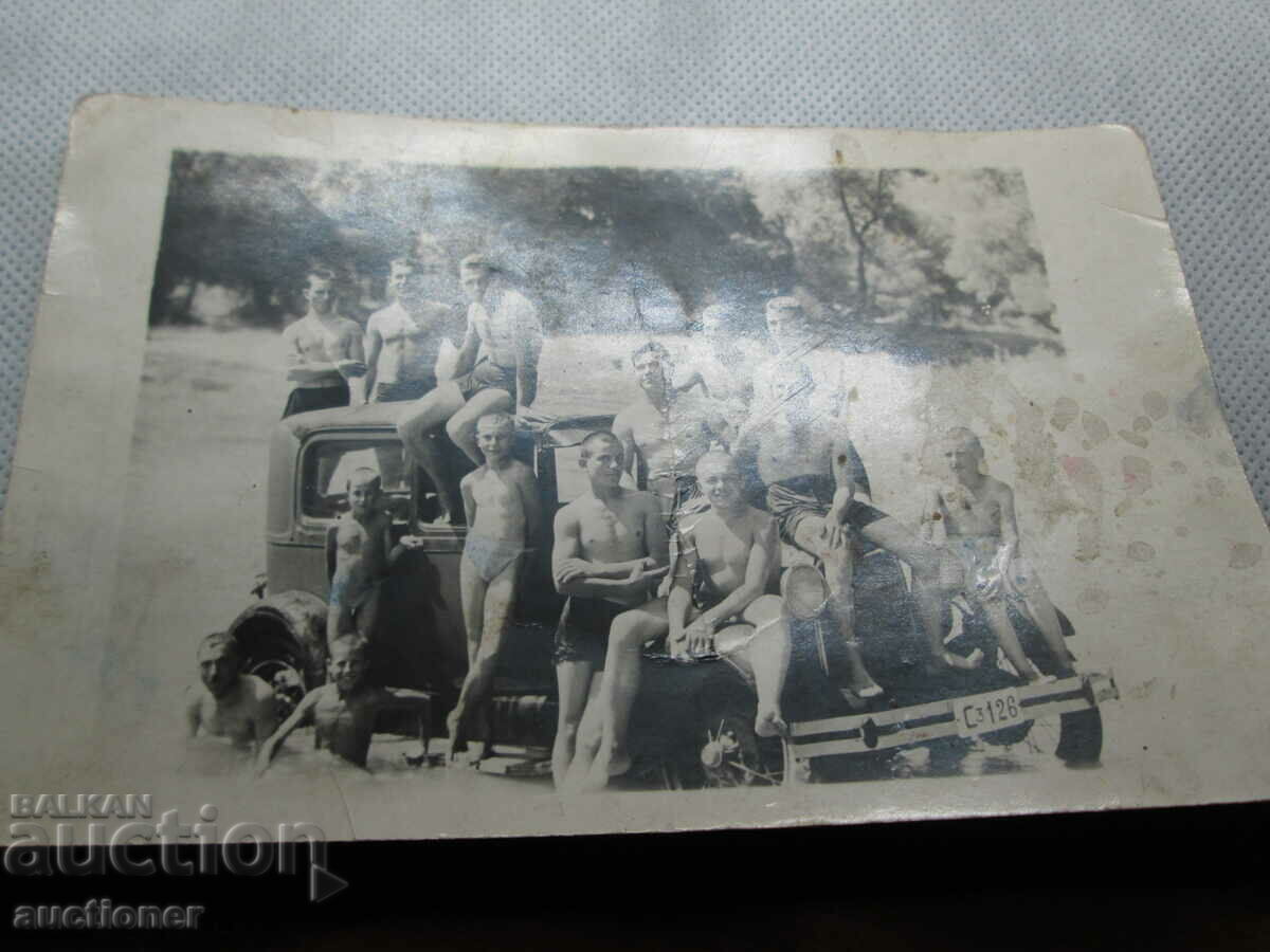 OLD ROYAL PHOTO - CAR, YOUTH CAR with price 15.00 BGN | € 7.67