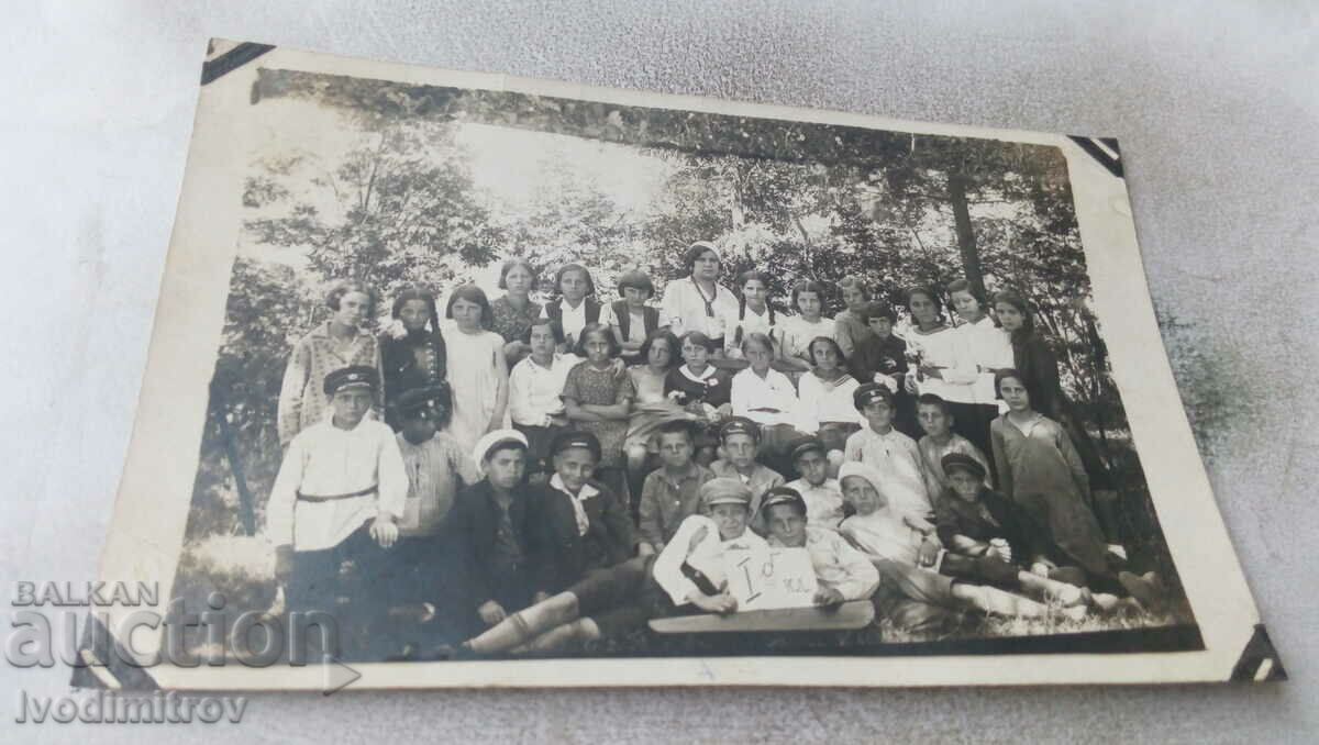 Photo Dupnitsa Pupils of the 1st grade with their teacher