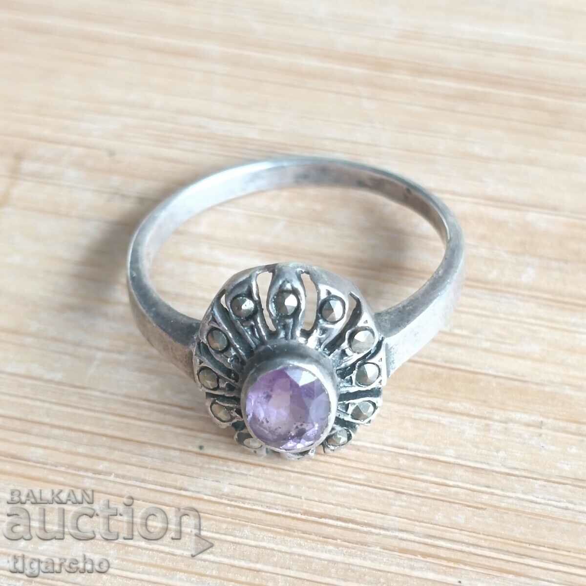 Old lady's silver ring with price 20.00 BGN | € 10.23 Old lady's silver ring with price 20.00 BGN | € 10.23