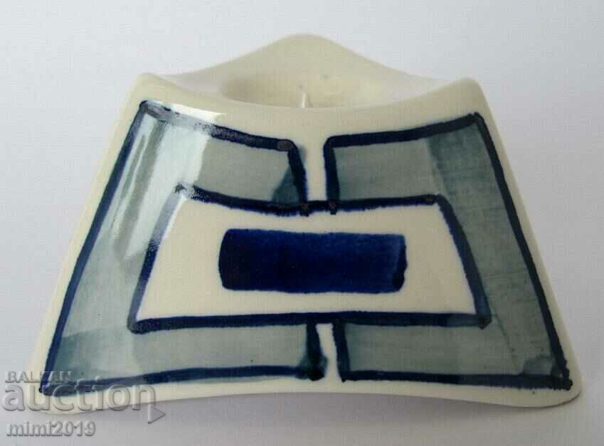 Livrarea Sfeșnic din porțelan, marcat