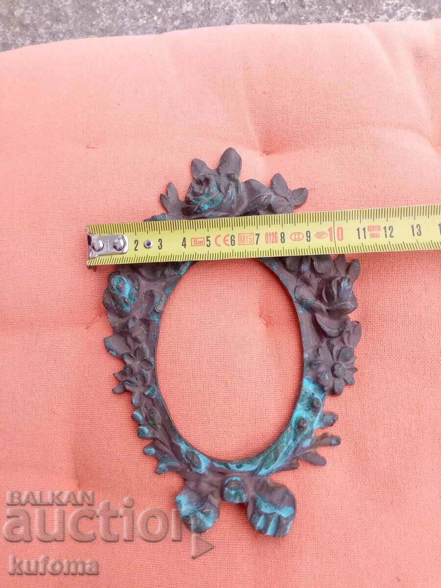Licitație Rama din bronz pentru fotografie sau ornament Licitație Rama din bronz pentru fotografie sau ornament