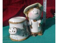 PORCELAIN Figure of a Girl with a watering can