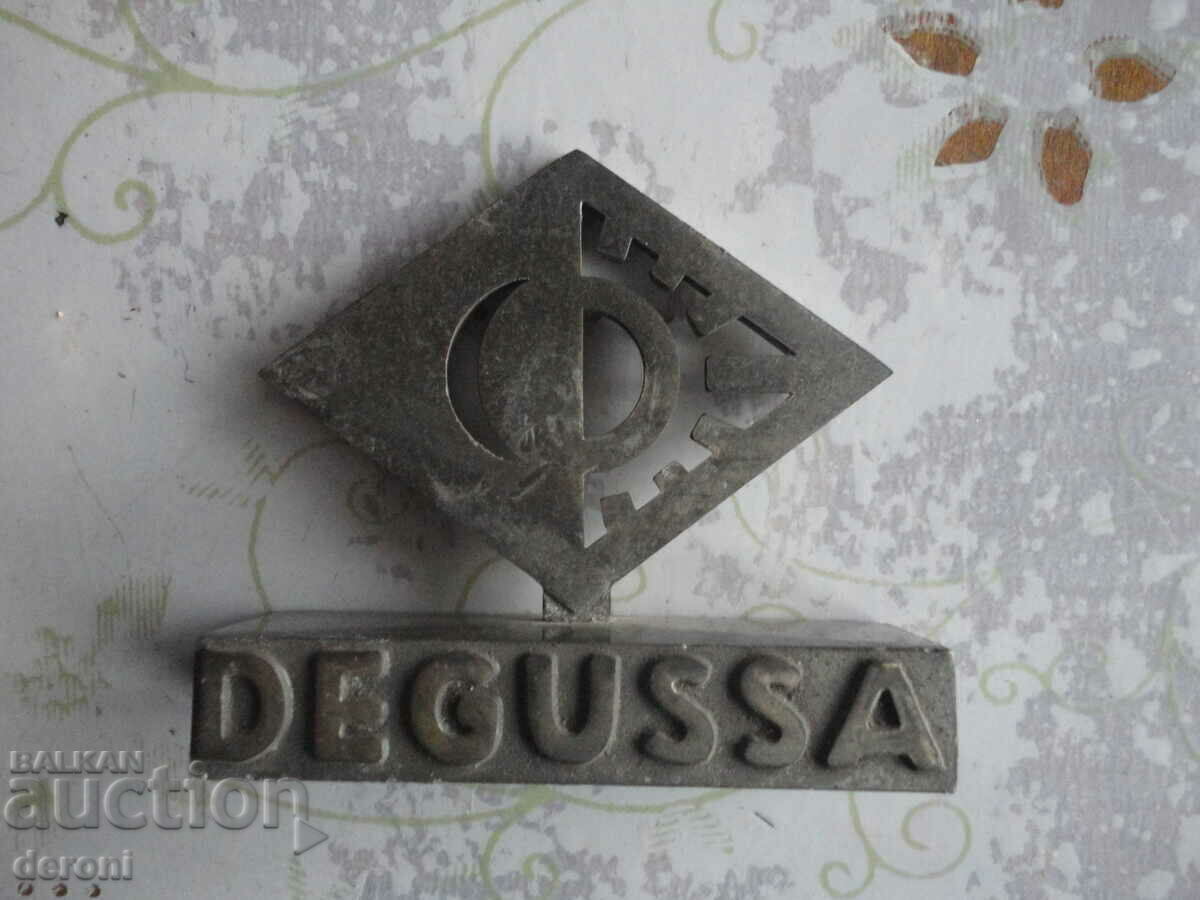 Auction  Small German DEGUSSA bronze sculpture