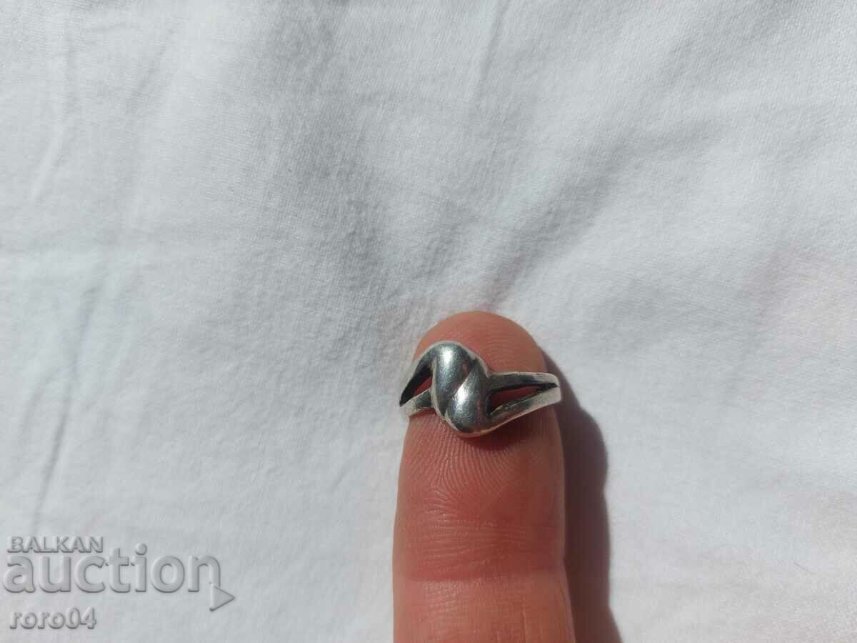 Inel argint - 5 Inel argint - 5