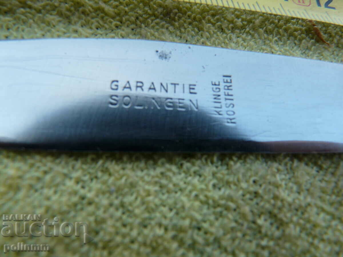 Solingen collector's knife with price 30.00 BGN | € 15.34 Solingen collector's knife with price 30.00 BGN | € 15.34