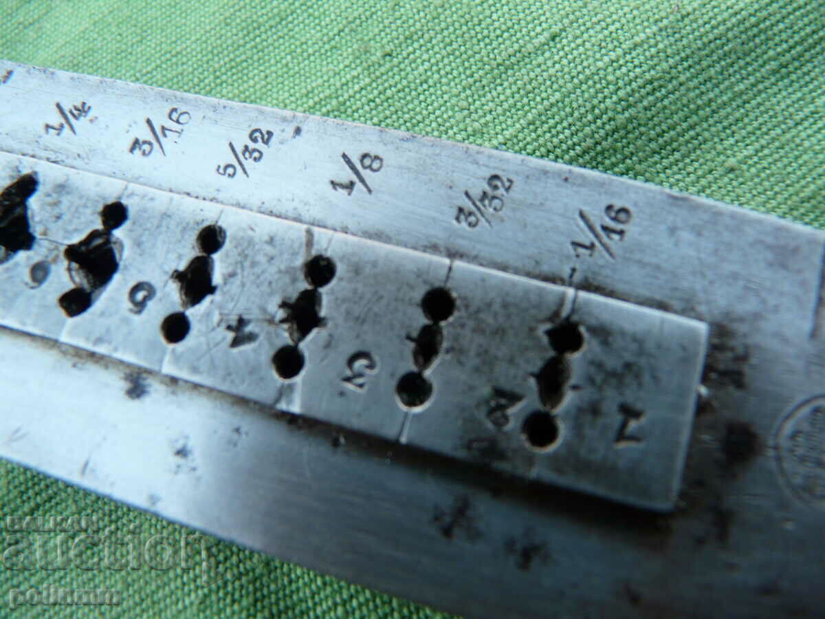 Old German inch die with price 100.00 BGN | € 51.13 Old German inch die with price 100.00 BGN | € 51.13