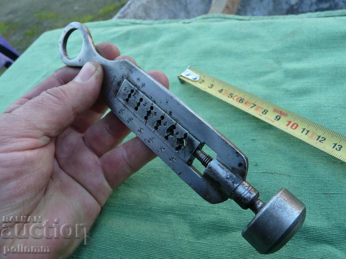 Delivery of Old German inch die Delivery of Old German inch die