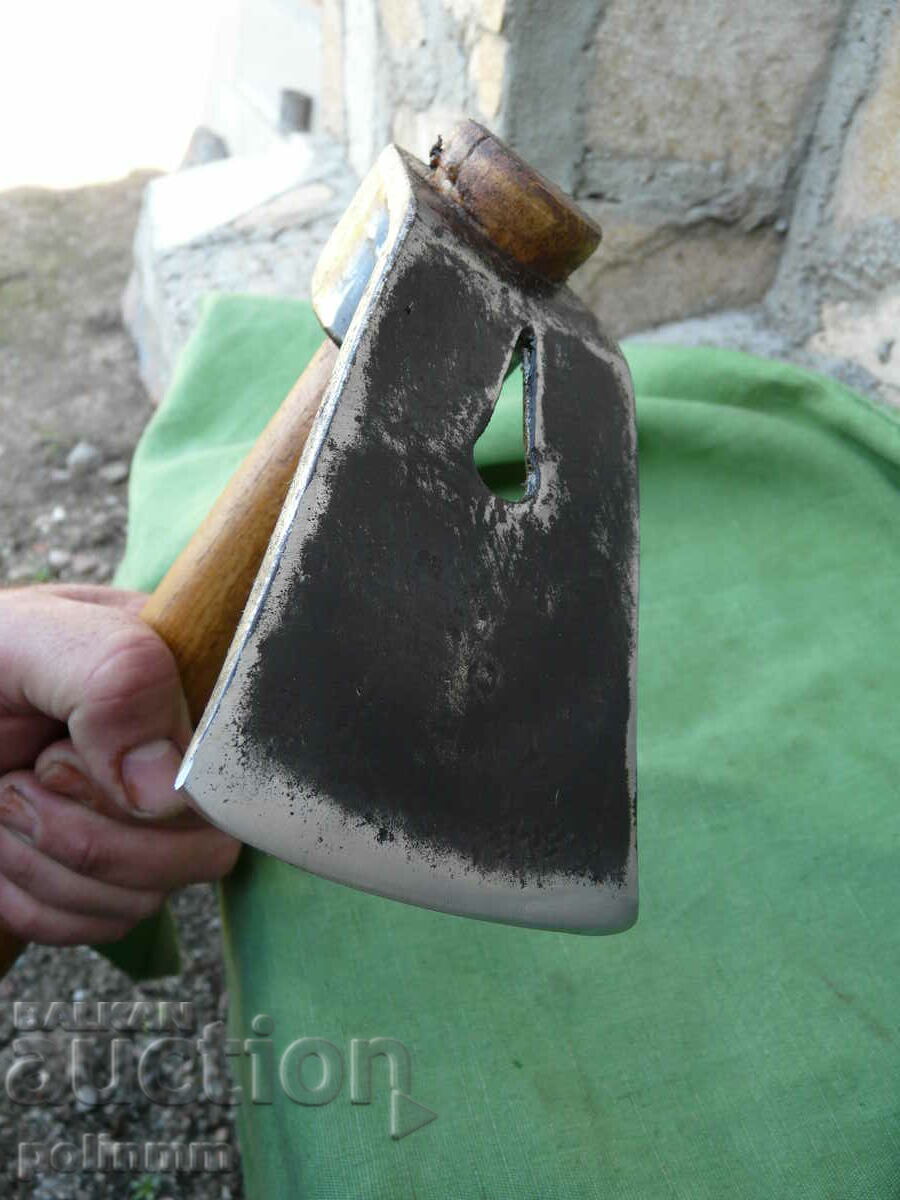 Auction Quality Bulgarian Tesla - 8 Auction Quality Bulgarian Tesla - 8