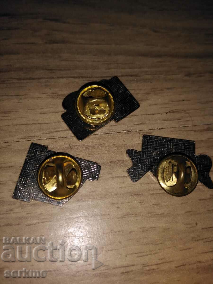 Badges - 7 Badges - 7