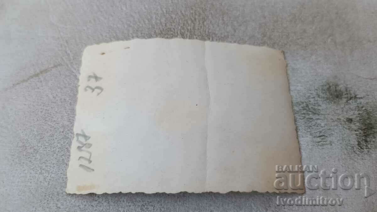 Photo Rousse Two young girls on a walk with price 2.35 BGN | € 1.20 Photo Rousse Two young girls on a walk with price 2.35 BGN | € 1.20