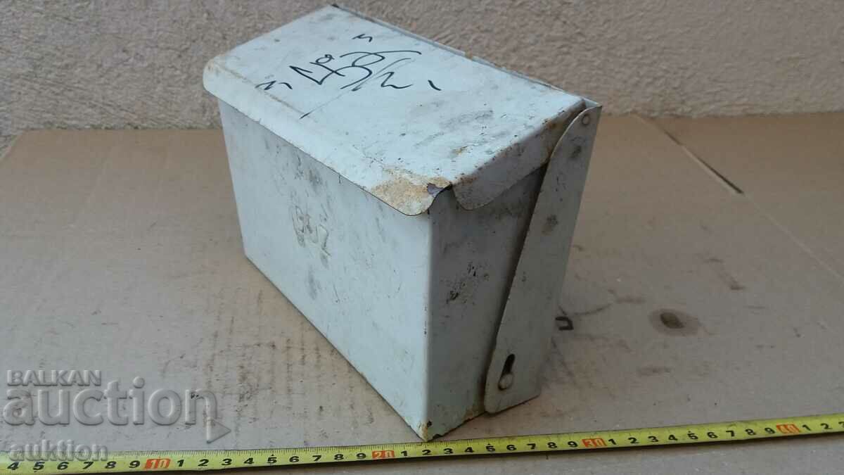 BDZ - SOC. REMOVABLE WALL ASHTRAY 2 with price 9.99 BGN | € 5.11