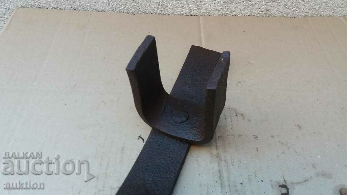 Auction  FORGED RENAISSANCE BRAKE FOR WAGON, PHAETON, TWO-WHEEL ROW