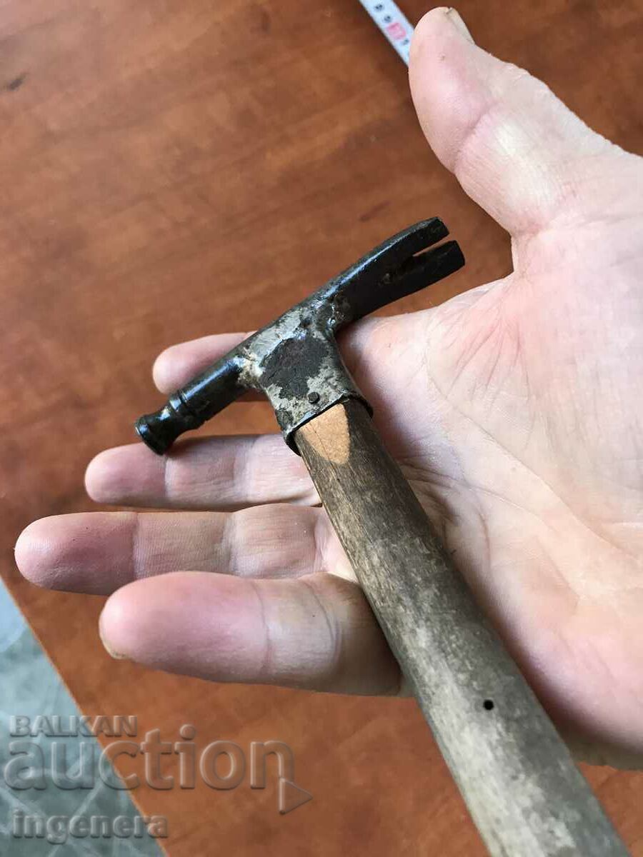 HAMMER HAMMER OLD SMALL TOOL - 7 HAMMER HAMMER OLD SMALL TOOL - 7
