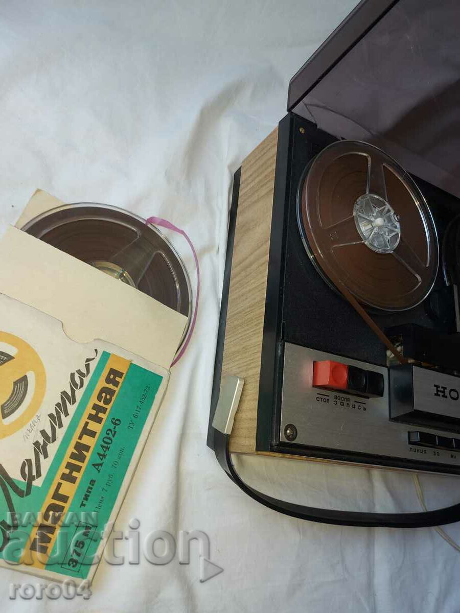 Delivery of TAPE RECORDER - NOTE 303 - EXCELLENT Delivery of TAPE RECORDER - NOTE 303 - EXCELLENT