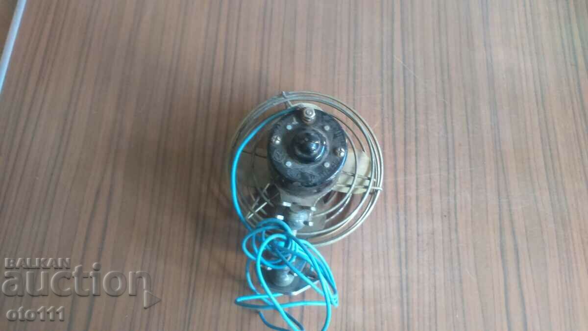 Auction RETRO CAR FAN Auction RETRO CAR FAN