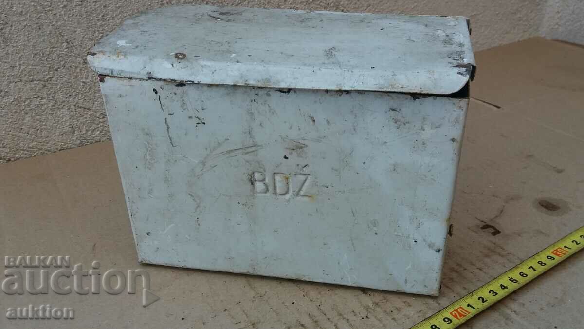 Auction  BDZ - SOC. WALL ASHTRAY REMOVED