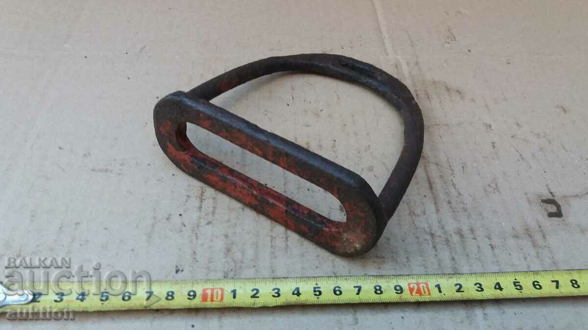 OLD SADDLE STRIP - 7