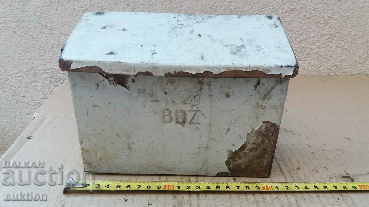 BDZ - SOC. WALL ASHTRAY REMOVED with price 9.99 BGN | € 5.11