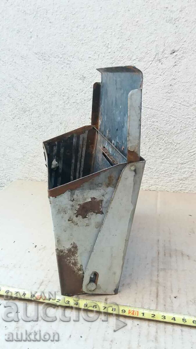 Auction  BDZ - SOC. WALL ASHTRAY REMOVED