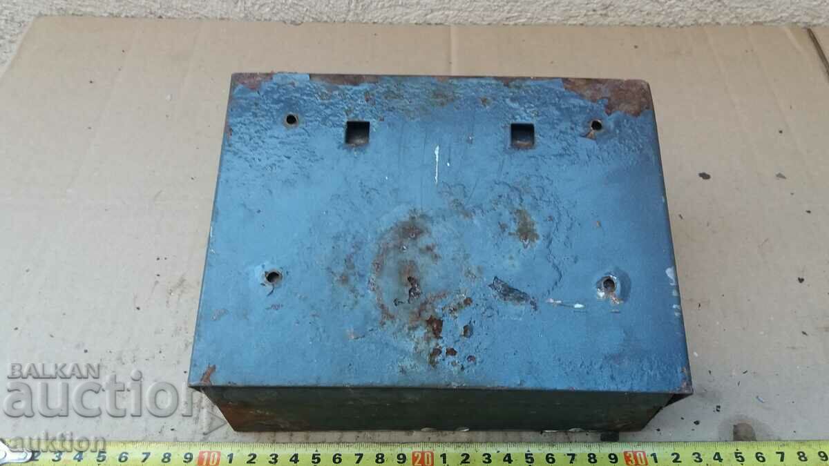 BDZ - SOC. WALL ASHTRAY REMOVED - 7 BDZ - SOC. WALL ASHTRAY REMOVED - 7