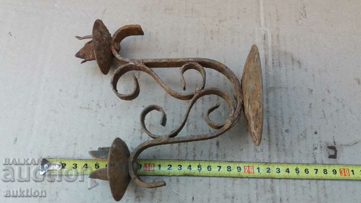 OLD SOLID METAL CANDLEHOLDER - PAIR - 6 OLD SOLID METAL CANDLEHOLDER - PAIR - 6