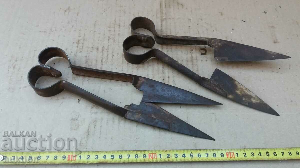 SET OF TWO SHEEP SHEARS with price 4.99 BGN | € 2.55 SET OF TWO SHEEP SHEARS with price 4.99 BGN | € 2.55