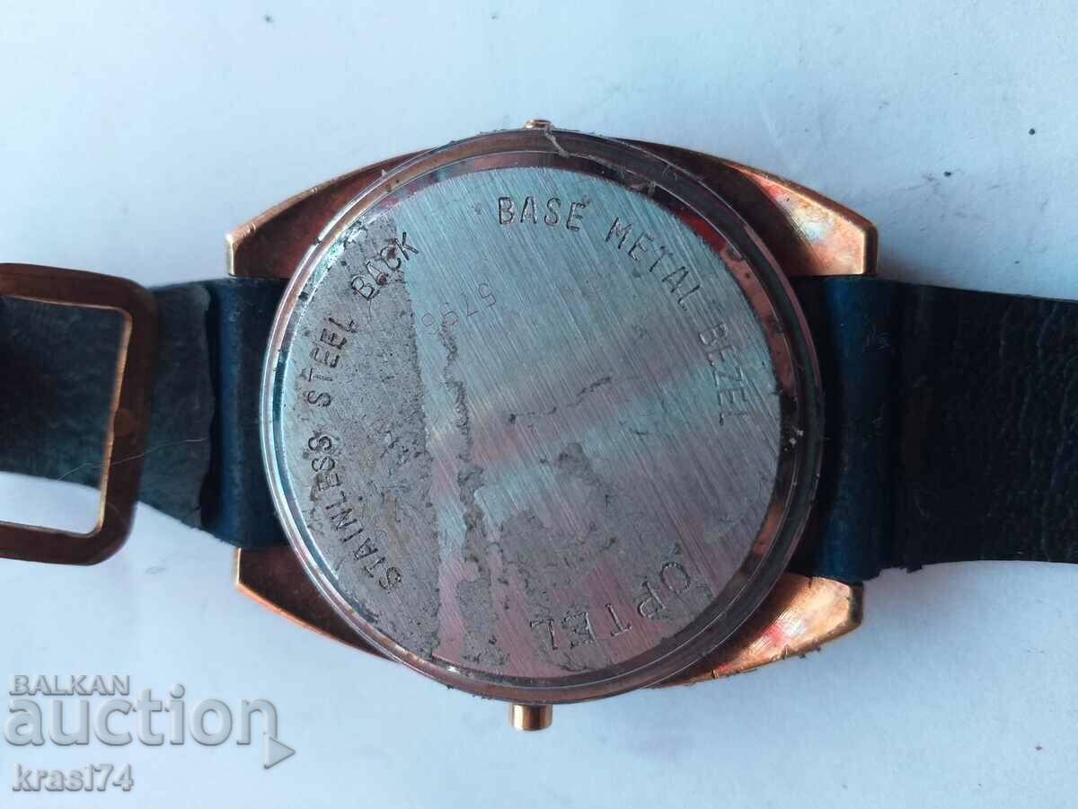 Digital watch with price 35.00 BGN | € 17.90 Digital watch with price 35.00 BGN | € 17.90